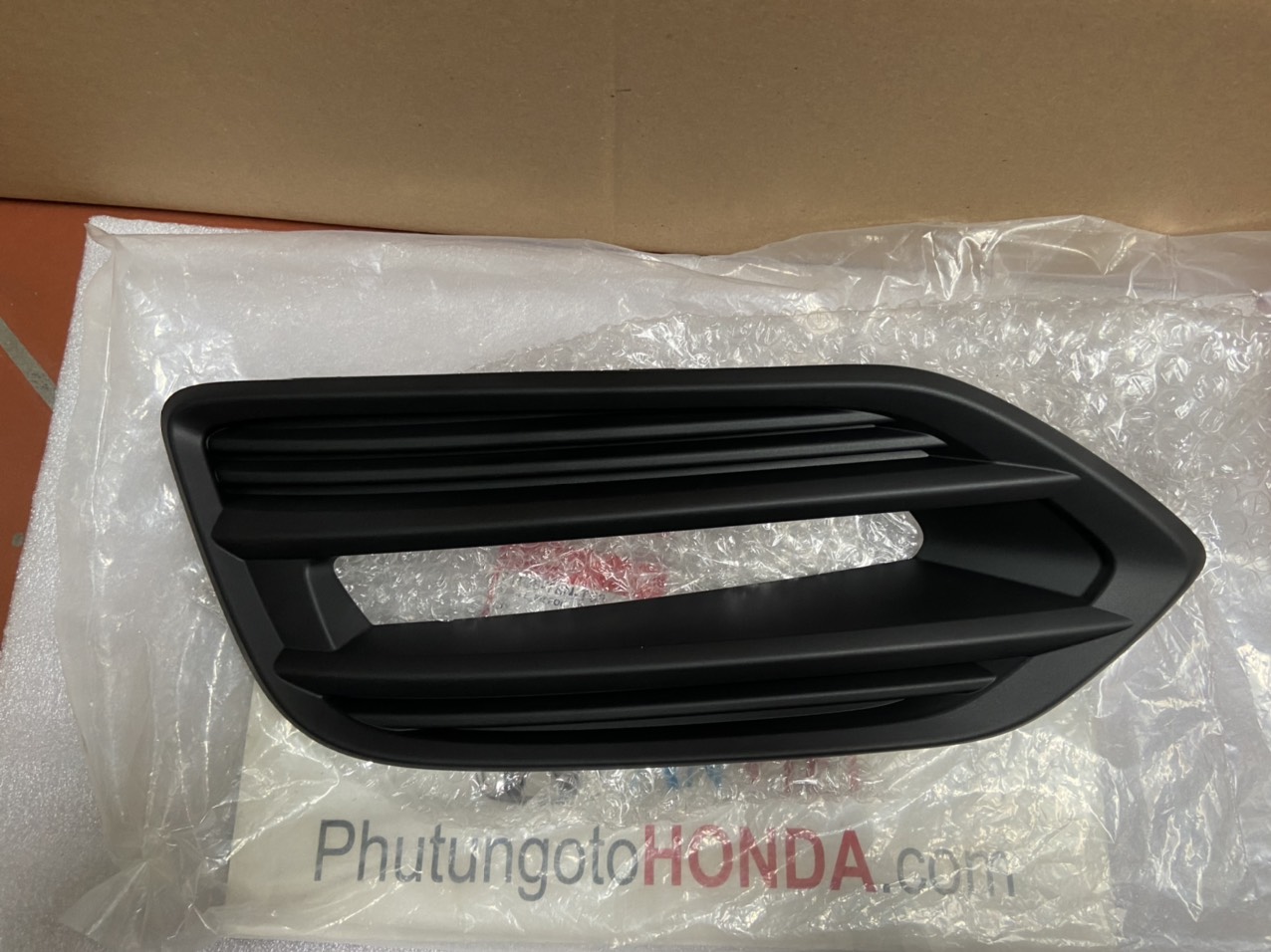 Ốp Đèn sương mù xe Honda HRV